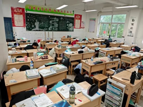 003046be63c1e6776515c18f87ec2134208f1447