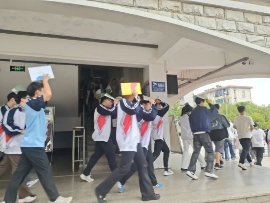 277158f03bc6c21ae9ca116e6e9c606c2a4a778a